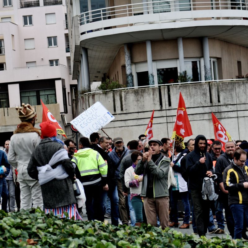 Toute la manif nous est passée devant ! 
Photo Péli